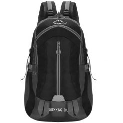 Plecak trekkingowy 60 L Springos z osłoną przeciwdeszczową. Czarne plecaki damskie Springos, bez wzorów, sportowe. Za 79.99 zł.