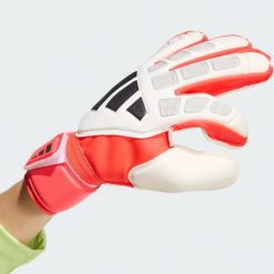 Rękawice Bramkarskie Predator Match Fingersave Junior. Białe rękawiczki damskie Adidas, bez wzorów. Za 199.00 zł.
