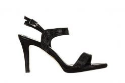 Sandały Bayla-187 587-536 Black 22 187049, Czarny, Skóra ekologiczna - 41. Czarne sandały damskie Bayla, bez wzorów, z materiału, bez obcasa, bez zapięcia. W wyprzedaży za 134.10 zł.