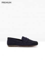 Półbuty loafersy skórzane. Niebieskie balerinki damskie bonprix, bez wzorów, ze skóry, bez obcasa, bez zapięcia. Za 144.99 zł.