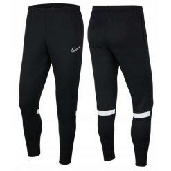 Spodnie do piłki nożnej męskie Nike Dry Academy 21 dresowe. Czarne spodnie sportowe męskie Nike, m, bez wzorów, z dresówki, do piłki nożnej. W wyprzedaży za 129.00 zł.