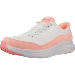 Buty SKECHERS SLIP-INS VAPOR FOAM Biały. Białe obuwie sportowe damskie Skechers, bez wzorów, z syntetyku, bez zapięcia. Za 349.99 zł.