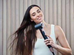 Eta Styler Fenité Exclusive Liss Defense 0323 90000 Zestaw do stylizacji włosów Ciepły Szary 1400 W 2 m. Szare suszarki do włosów No Name. Za 691.99 zł.