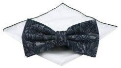 Mucha Męska z Poszetką (Zestaw) - Chattier - Kwiaty, Granatowa. Niebieskie krawaty i muchy Chattier, bez wzorów, eleganckie. Za 59.00 zł.