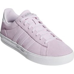 Adidas damskie tenisówki Daily 2.0 /Aero Pins S18/Aero 37,3. Trampki i tenisówki damskie Adidas, bez wzorów, bez zapięcia. W wyprzedaży za 169.00 zł.
