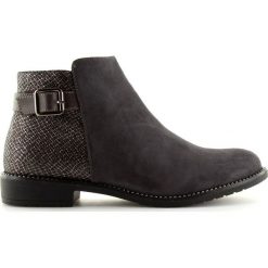 Botki damskie sztyblety szare 3118 Grey. Szare botki damskie ButyModne, bez wzorów, klasyczne, bez obcasa, bez zapięcia. W wyprzedaży za 119.00 zł.