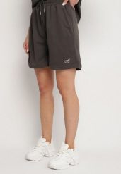 Szare Szorty Bermudy w Sportowym Stylu z Kieszeniami Tezira. Szare szorty damskie Born2be, bez wzorów, eleganckie, z podwyższonym stanem. Za 34.99 zł.