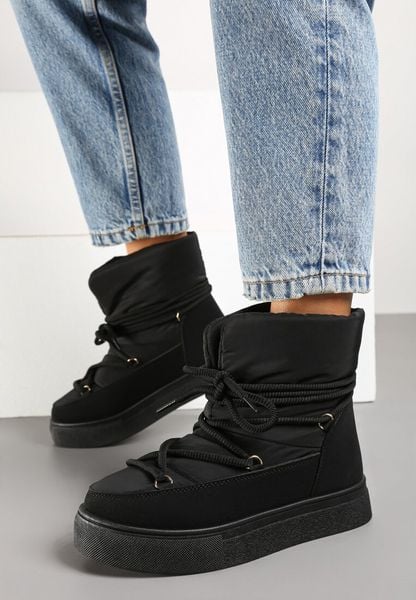 Czarne Śniegowce na Grubej Podeszwie Ozdobione Wiązaniem Izalenna. Czarne śniegowce damskie Born2be, z futra, bez zapięcia. Za 89.99 zł.