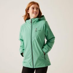 Kurtka turystyczna damska Highton Stretch IV wodoodporna ocieplana. Brązowe kurtki sportowe damskie Regatta, bez wzorów, bez ramiączek, bez kaptura, outdoorowe. W wyprzedaży za 329.99 zł.