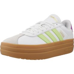 Buty ADIDAS VL COURT BOLD Biały. Białe obuwie trekkingowe damskie Adidas, ze skóry, bez zapięcia. Za 325.50 zł.