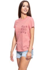 MUSTANG T SHIRT DAMSKI Alina C Print Canyon Rose 1008942 8187. Czerwone t-shirty damskie Mustang, s, bez wzorów, bez kołnierzyka, bez ramiączek. W wyprzedaży za 39.99 zł.