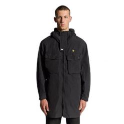 Parka ochronna Lyle & Scott. Czarne parki męskie LYLE AND SCOTT, l, bez wzorów, bez kołnierzyka, bez kaptura. Za 492.00 zł.