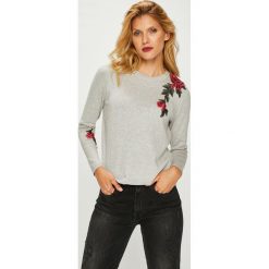 Only - Sweter. Szare swetry nierozpinane damskie ONLY, m, bez wzorów, z bawełny, bez kołnierzyka, bez ramiączek. W wyprzedaży za 79.90 zł.