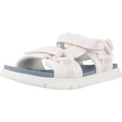 Sandały CAMPER OLAS HOUS Biały. Białe buty zimowe męskie Camper, bez wzorów, z tkaniny, sportowe, bez zapięcia. Za 300.29 zł.