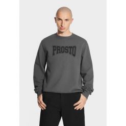 Bluza sportowa męska Prosto College bez kaptura. Czarne bluzy sportowe męskie Prosto., m, bez wzorów, bez kaptura. Za 249.99 zł.