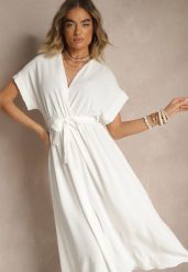 Biała Rozkloszowana Sukienka z Gumką w Talii i Wiązaniem Sepenira. Białe sukienki damskie Renee, na co dzień, xs, bez wzorów, z jeansu, eleganckie, bez kołnierzyka, bez ramiączek, maxi, kopertowe. Za 54.99 zł.