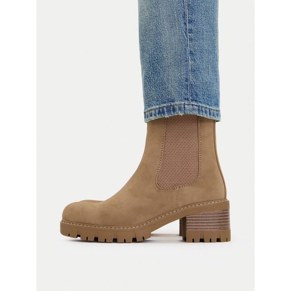 Botki JENNY. Brązowe botki damskie Jenny, bez wzorów, bez obcasa, na słupku, bez zapięcia. Za 159.99 zł.