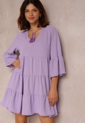 Fioletowa Sukienka Thelike. Fioletowe sukienki damskie Renee, na imprezę, w ażurowe wzory, z tkaniny, boho, bez kołnierzyka, bez ramiączek, mini, rozkloszowane. Za 74.99 zł.