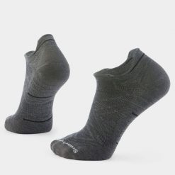 Skarpetki Smartwool Zero Cushion Low Ankle. Szare skarpetki damskie Smartwool, bez wzorów, z elastanu. Za 144.50 zł.