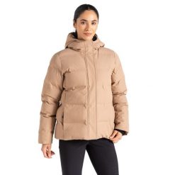 Damska Kurtka Ocieplana Entrusted Padded Jacket. Brązowe kurtki sportowe damskie Dare 2B, m, bez wzorów, z lycry, bez ramiączek, z kapturem, trekkingowe. Za 167.99 zł.