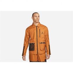 Kurtka uniwersalna męska Nike Air Jordan Jumpman Statement. Brązowe kurtki męskie Nike, m, bez wzorów, z syntetyku, klasyczne, bez kaptura. Za 579.00 zł.