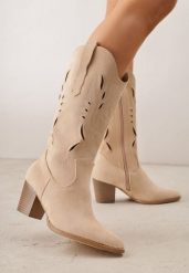 Beżowe Botki Typu Kowbojki VICES na Obcasie z Ażurową Cholewką Eranata. Brązowe botki damskie Born2be, w ażurowe wzory, z jeansu, eleganckie, bez obcasa, na obcasie, bez zapięcia. Za 179.99 zł.