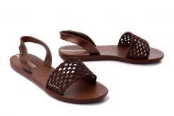 IPANEMA Breezy Sandal Fem 82855 brown/bronze, sandały damskie. Brązowe sandały damskie Ipanema, bez wzorów, bez obcasa, bez zapięcia. Za 129.90 zł.