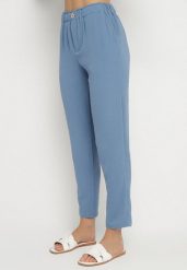 Niebieskie Spodnie o Klasycznym Kroju z Gumką w Talii Tilunea. Niebieskie spodnie materiałowe damskie Born2be, bez wzorów, z jeansu, eleganckie. Za 49.99 zł.