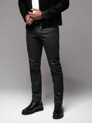 Męskie woskowane spodnie jeansowe SLIM FIT czarne V3 OM-PADP-0149 L. Czarne spodnie sportowe męskie Ombre, l, bez wzorów, z jeansu. Za 422.10 zł.