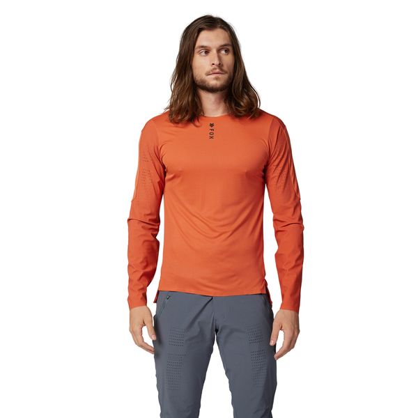 Longsleeve rowerowy męski Fox Racing Flexair Pro. Brązowe bluzy męskie Fox Racing, l, bez wzorów, sportowe, bez ramiączek, bez kaptura. Za 359.99 zł.