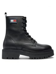 Tommy Jeans Trapery Urban EN0EN02628 Czarny. Czarne trapery damskie Tommy Jeans, z jeansu, bez zapięcia. Za 799.99 zł.