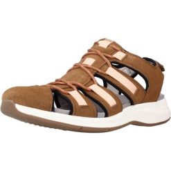 Sandały CLARKS SOLAN SAIL COMBI Brązowy. Brązowe sandały damskie Clarks, bez wzorów, ze skóry, bez obcasa, bez zapięcia. Za 213.99 zł.