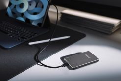 Powerbank Intenso Powerbank MW5000 szary 5000 mAh magnetic wireless. Szare powerbanki Intenso. Za 120.79 zł.