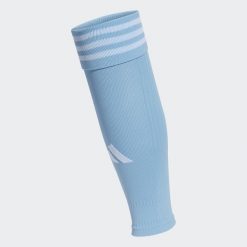 Skarpetki adidas Team Sleeve 23. Białe skarpety męskie Adidas, bez wzorów, z materiału. Za 39.90 zł.