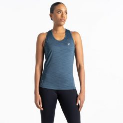 Koszulka sportowa damska Modernize II bez rękawów. Brązowe koszulki sportowe damskie Dare 2B, bez wzorów, bez ramiączek. W wyprzedaży za 59.99 zł.
