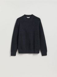 Strukturalny sweter z domieszką wełny - niebieski. Niebieskie swetry męskie Reserved, l, bez wzorów, z dzianiny, bez kołnierzyka, bez ramiączek. Za 159.99 zł.
