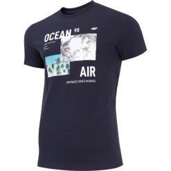 T-shirt męski TSM254 - granat. T-shirty męskie 4F, m, bez wzorów, z bawełny, bez kołnierzyka, bez ramiączek. W wyprzedaży za 39.99 zł.