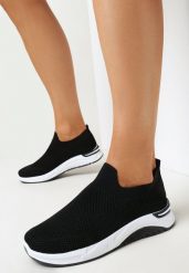 Czarne Krótkie Buty Sportowe z Elastyczną Cholewką Myanmia. Czarne obuwie sportowe damskie Born2be, bez wzorów, bez zapięcia, tenisowe. Za 44.99 zł.