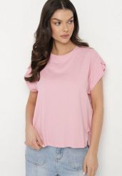 Różowy T-shirt z Bawełny Ozdobiony Rozcięciami przy Rękawach Katirna. Czerwone t-shirty damskie Born2be, bez wzorów, z bawełny, klasyczne, bez kołnierzyka, bez ramiączek. Za 59.99 zł.