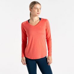 Discern damska sportowa koszulka. Czerwone koszulki sportowe damskie Dare 2B, bez wzorów, bez ramiączek, trekkingowe. Za 160.00 zł.