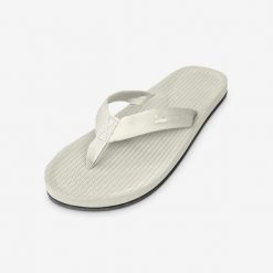 Klapki damskie - Easy Living Lite Sea Salt. Brązowe klapki damskie INDOSOLE, bez wzorów, z nylonu, sportowe, bez obcasa, bez zapięcia. Za 132.00 zł.