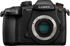 Panasonic LUMIX DC-GH5 Mark II Korpus. Aparaty bezlusterkowce PANASONIC. Za 6,099.00 zł.
