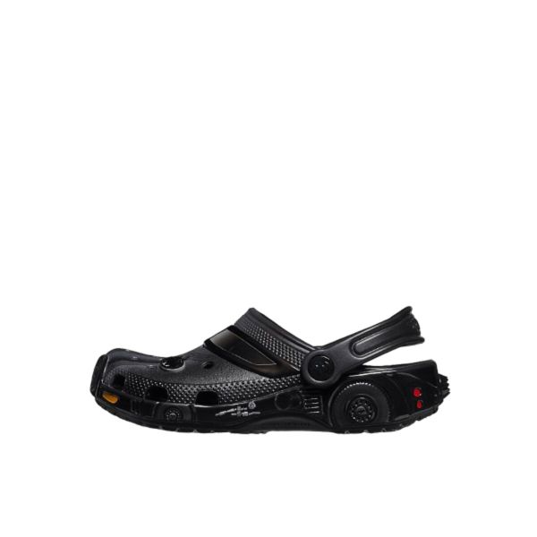 Sandały CROCS BATMAN BATMOBILE Czarny. Czarne sandały damskie Crocs, bez wzorów, z materiału, bez zapięcia. Za 284.99 zł.