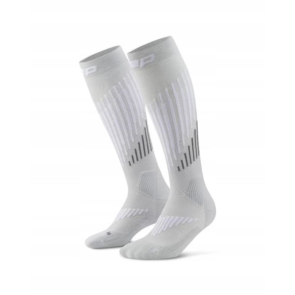 Długie skarpety kompresyjne dla kobiet z wełną Merino Core Run CEP. Szare skarpetki damskie CEP, bez wzorów, z elastanu. Za 199.00 zł.