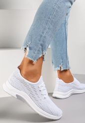 Białe Siateczkowe Buty Sportowe na Piankowej Podeszwie Linidas. Białe obuwie sportowe damskie Renee, bez wzorów, z okrągłym noskiem, bez zapięcia. Za 39.99 zł.