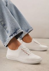 Różowe Minimalistyczne Tenisówki z Imitacji Skóry z Drobną Perforacją Lalosa. Czerwone trampki i tenisówki damskie Born2be, bez wzorów, z dzianiny, bez zapięcia. Za 59.99 zł.