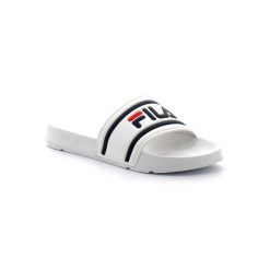 Klapki Fila Model Morro Bay Kolor Biały. Białe klapki męskie Fila, bez wzorów, z materiału, bez zapięcia. W wyprzedaży za 79.00 zł.
