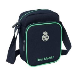 Real Madryt saszetka na ramię mini shoulder bag granatowa. Niebieskie torby na ramię męskie REAL MADRID, na ramię. Za 99.00 zł.
