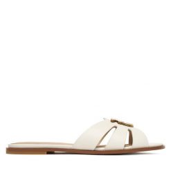 Klapki PINKO. Białe klapki damskie Pinko, bez wzorów, bez obcasa, bez zapięcia. Za 919.99 zł.