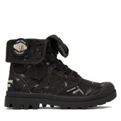 Trapery Palladium. Czarne trapery damskie Palladium, bez zapięcia. Za 579.99 zł.